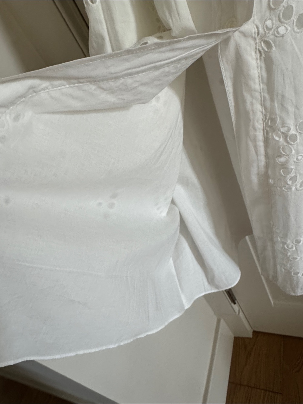 Zara White Eyelet Maxi Shirt Dress with Tie Waist - Picture 3 of 9